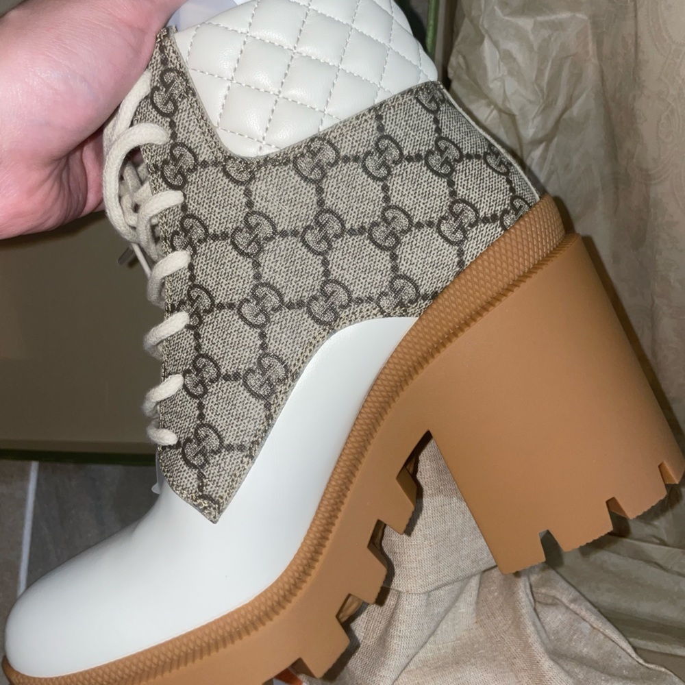 BRAND NEW GUCCI Women's GG ankle boot